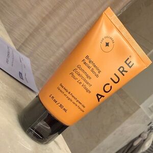 Acure Brightening Facal Scrub 30mL